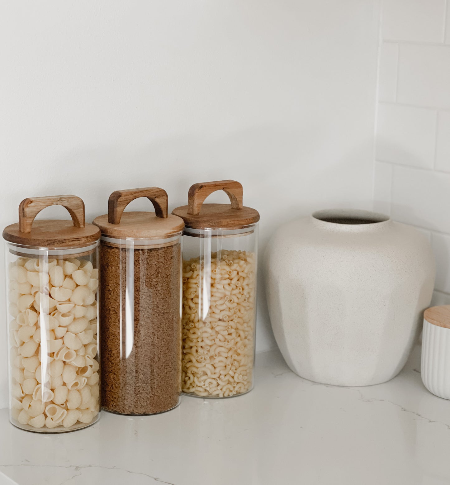 ROUND GLASS JAR with ACACIA LID